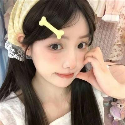 芙烈达·卡萝的自画像